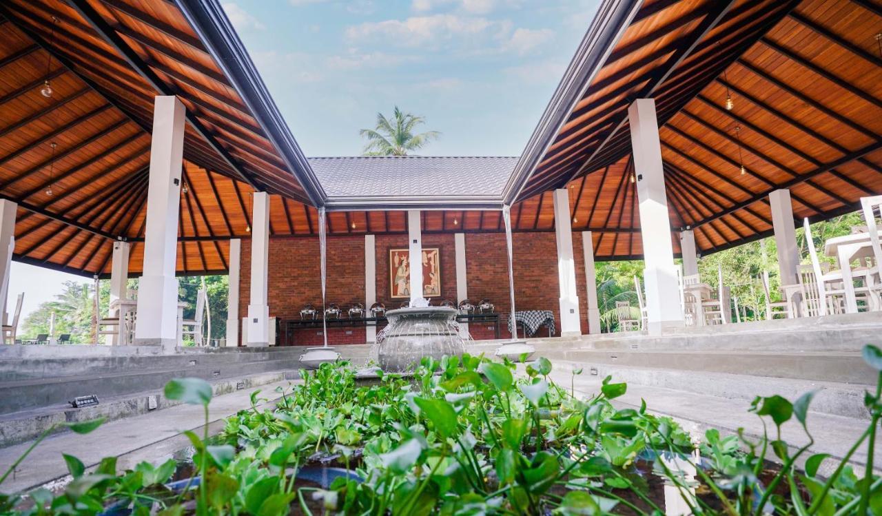 Miracle Resorts & Villas Polonnaruwa Exterior foto